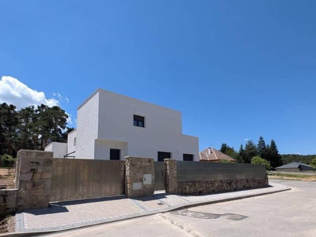 Casa chalet en Venta en San Rafael