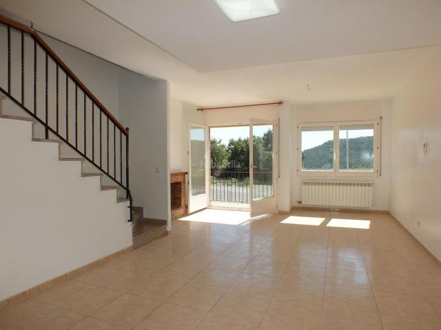 Casa adosada en venta en Sant Boi de Lluçanès. CASA ADOSADA EN VENDA SANT BOI DE LLUÇANÉS. Casas adosadas Sant Boi de.