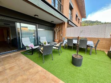 Casa adosada en Venta en Sant Climent de Llobregat