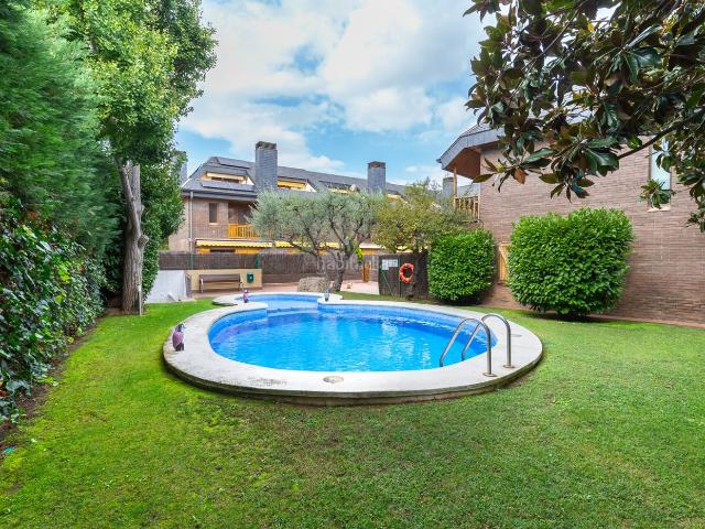 Casa adosada en venta en Sant Cugat del Vallès, Arxiu. Casas adosadas Sant Cugat del.