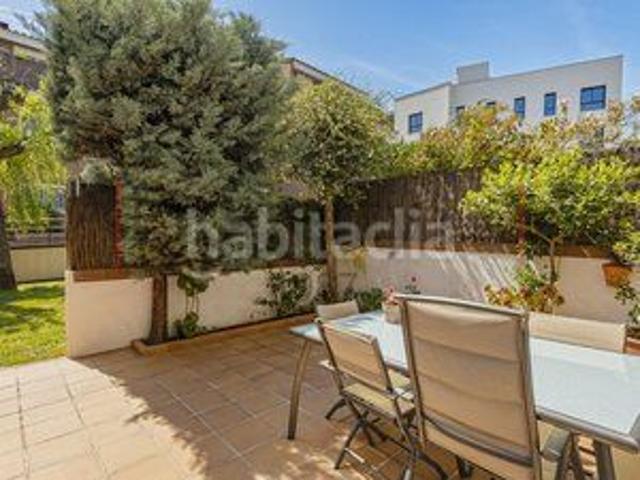 Casa adosada en venta en Sant Cugat del Vallès, Volpelleres. Casas adosadas Sant Cugat del.