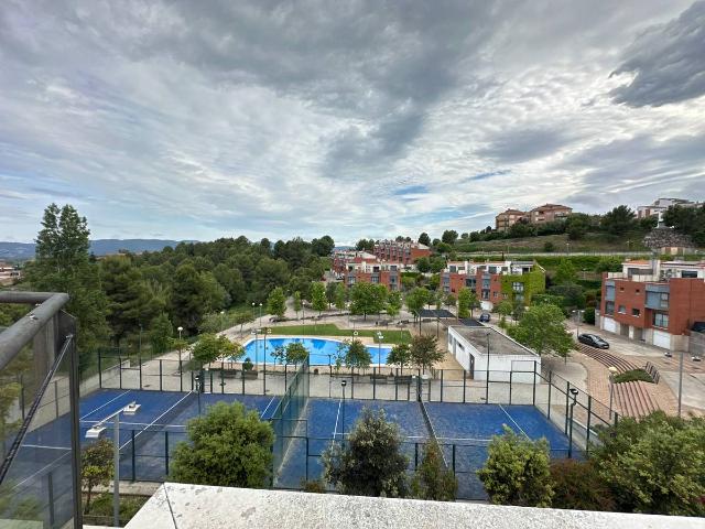 Casa adosada en Venta en Sant Esteve Sesrovires