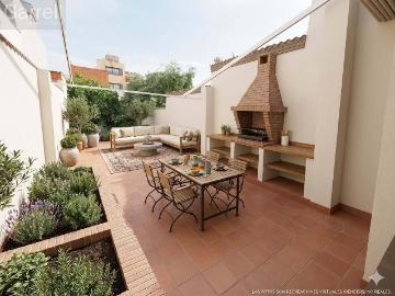 Casa adosada en Venta en Sant Pere Nord