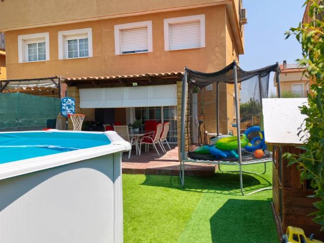 Casa adosada en Venta en Sant Salvador de Guardiola