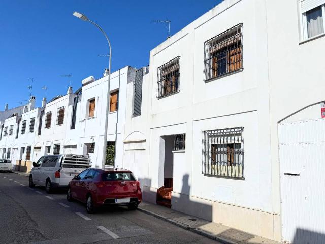 Casa adosada en Venta en Santa Clara