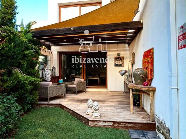 Casa adosada en Venta en Santa Eulària