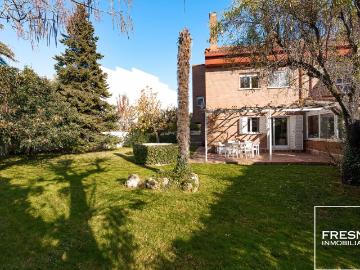 Monteagudo, Murcia - Jardín, Chimenea, Plaza aparcamiento