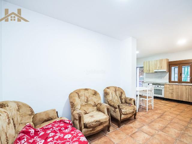 Casa adosada en venta en Santa María de la Alameda. Casa adosada en entorno natural. Casas adosadas Santa María de la.