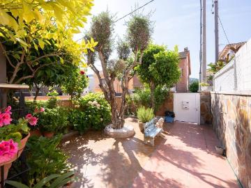 Casa adosada en Venta en Santa Maria Terra Nostra