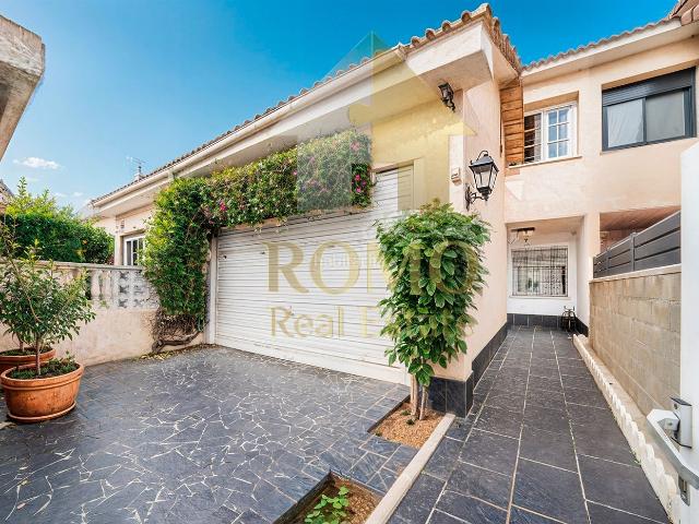 Casa adosada en venta en Santa Perpètua de Mogoda. Adosado SECRETS. Casas adosadas Santa Perpètua de.