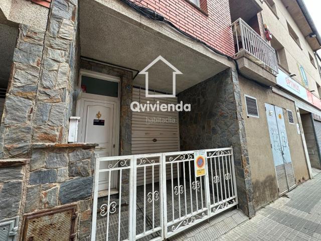 Casa adosada en venta en Santa Perpètua de Mogoda. Espectacular casa adosada de 140m2 construidos en Santa Perpètua de Mogoda. Casas adosadas Santa Perpètua de.