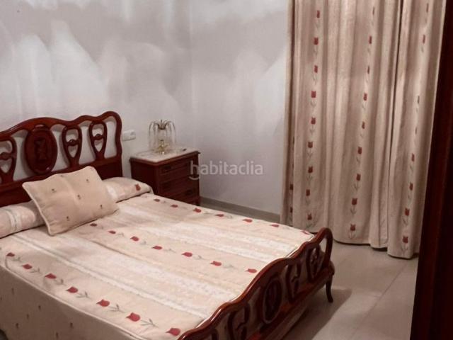 Casa adosada en venta en Santaella. Casa en Venta en SANTAELLA. Casas adosadas.