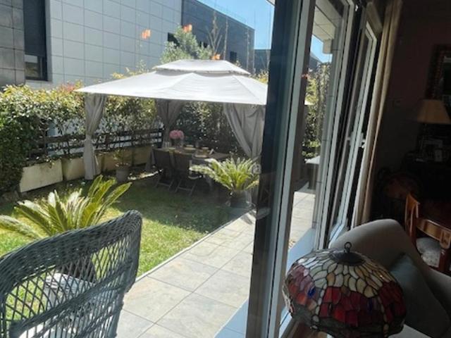 Casa adosada en venta en Santander, Cuatro Caminos. IMPECABLE CASA PAREADA. JUNTO HOSPITAL VALDECILLA. SUR SOLEADO. Casas adosadas.