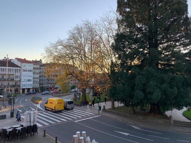 Casa adosada en venta en Santiago de Compostela, Casco Histórico. CASA CON VISTAS A LA CATEDRAL Y A LA ALAMEDA. Casas adosadas Santiago de.