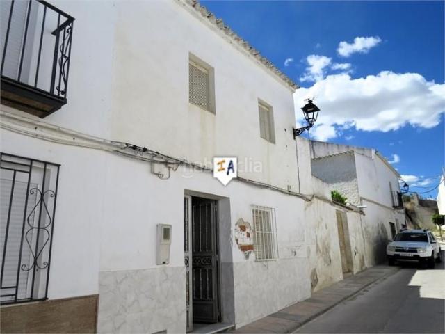 Casa adosada en venta en Santiago de Calatrava. Casas adosadas Santiago de.