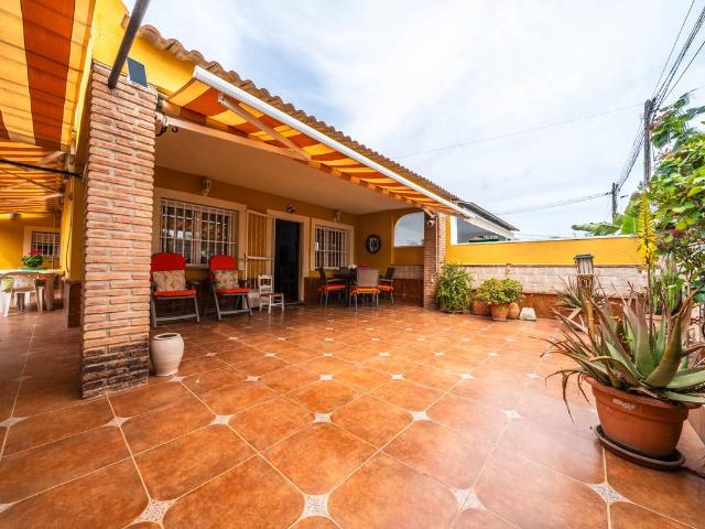 Casa adosada en Venta en Santiago de la Ribera