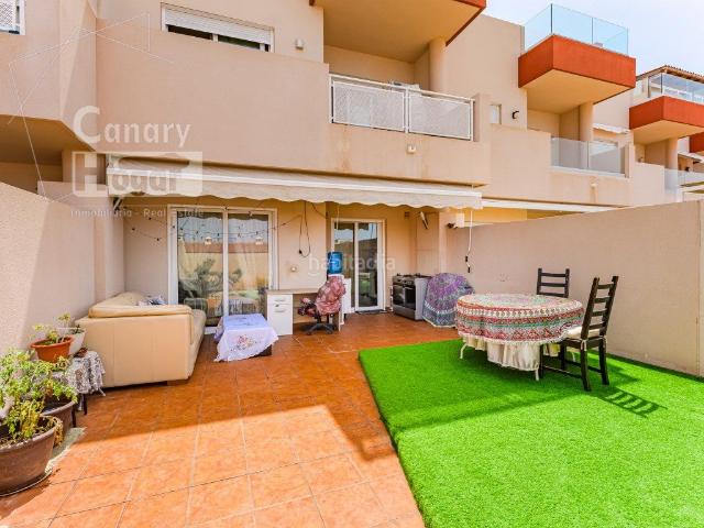 Casa adosada en venta en Santiago del Teide, Puerto de Santiago. Chalet adosado con vistas al mar y a La Gomera en Puerto Santiago EDIFICIO EUROHOUSE. Casas adosadas Santiago del.