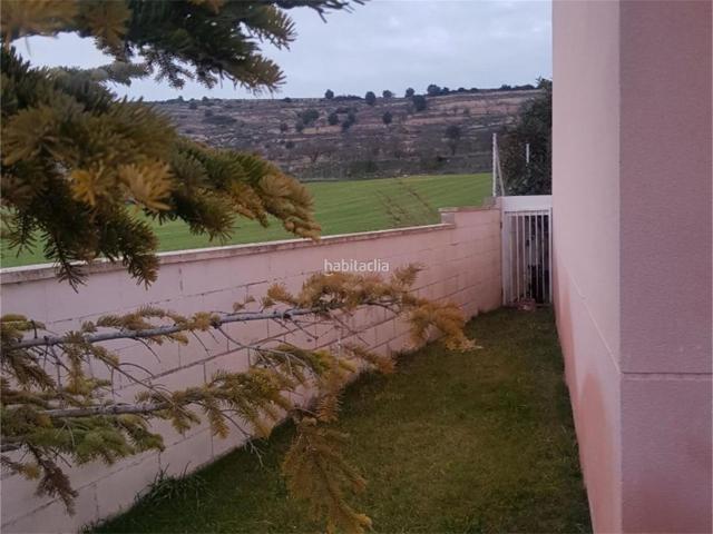 Casa adosada en venta en Sarral. Sarral avinguda del solà. Casas adosadas.