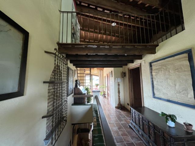 Casa adosada en venta en Seva. Casa con jardín y piscina en venta en Seva. Casas adosadas.