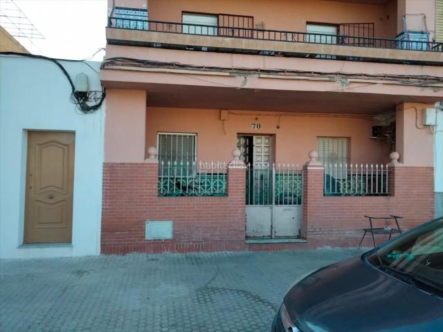 Casa adosada en venta en Sevilla, Torreblanca. Casas adosadas.