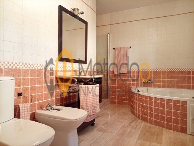 Casa adosada en venta en Sevilla, Palmete. Casa en San Jose de palmete Sevilla. 41006. Casas adosadas.