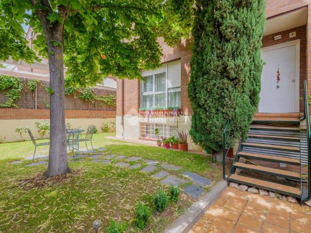 Casa adosada en Venta en Segunda Fase