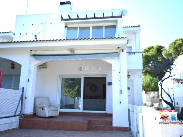 Casa adosada en venta en Segur de Calafell, Segur de Calafell Nucli Urbà Costa Dorada. CASA CON BONITAS VISTAS AL MAR. Casas adosadas Segur de.