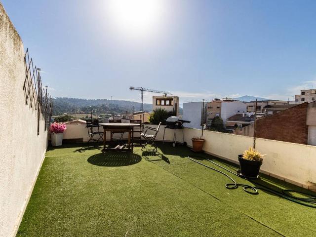 Casa adosada en Venta en Sentmenat