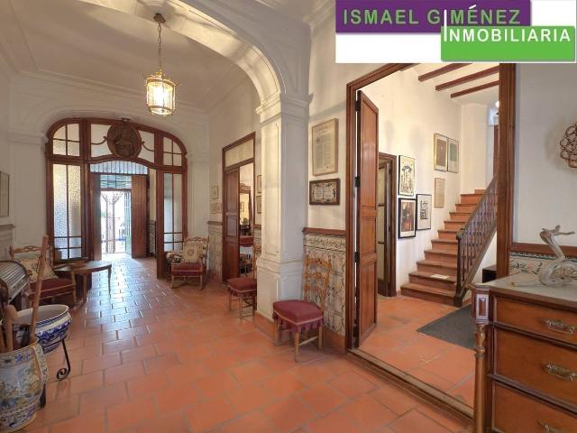 Casa adosada en Venta en Serra