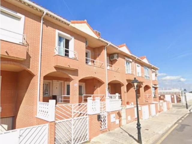 Casa adosada en venta en Seseña Nuevo 45224