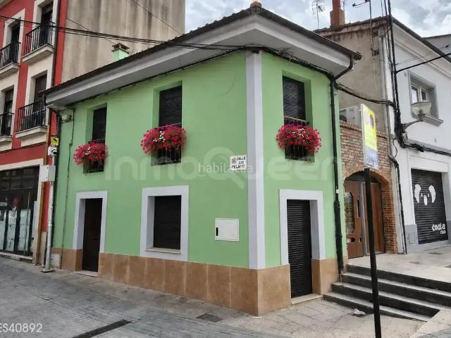 Casa adosada en venta en Siero, La Pola Siero. Venta de Casa adosada en Siero REES40892. Casas adosadas.
