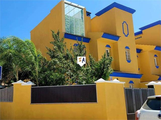 Casa adosada en Venta en Sierra de Yeguas