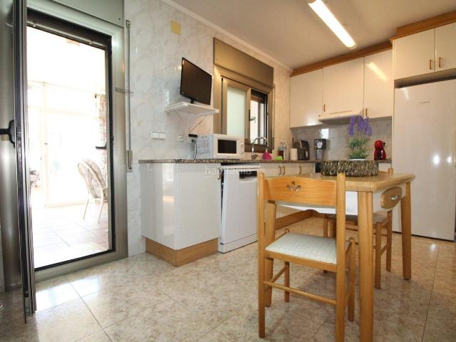 Casa adosada en venta en Sils. Casas adosadas.