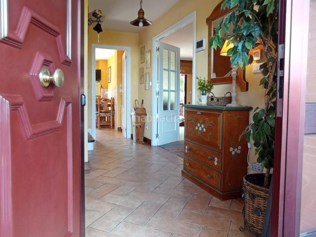 Casa adosada en venta en Simancas. Casas adosadas.
