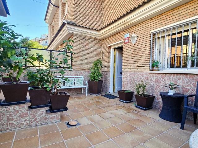 Casa adosada en Venta en Singuerlín