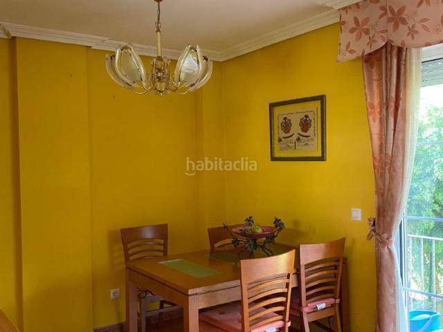 Casa adosada en venta en Castro Urdiales, Oriñón Allendelagua. Chalet Adosado de 115m². Casas adosadas Castro.