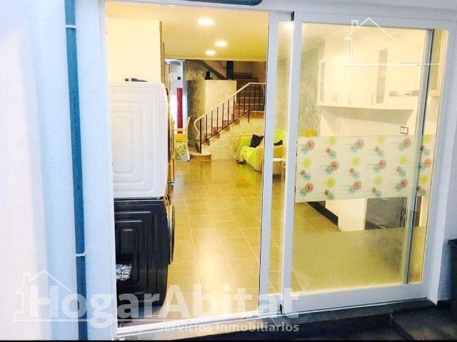 Casa adosada en Venta en Sueca ciudad