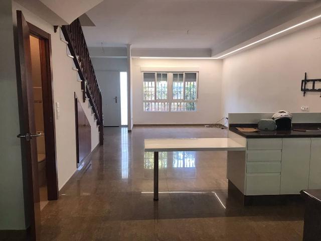 Casa adosada en Venta en Sueca ciudad
