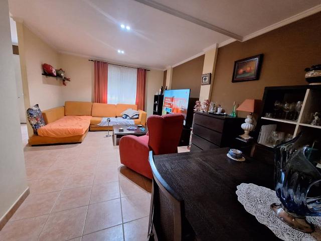 Casa adosada en Venta en Sueca ciudad