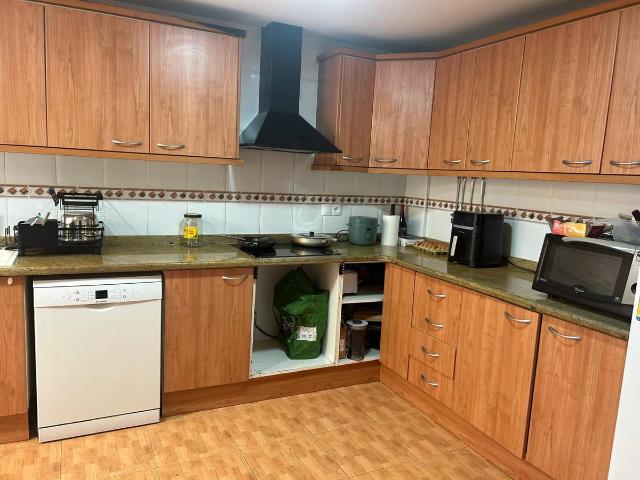 Casa adosada en Venta en Sueca ciudad
