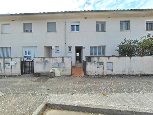 Casa adosada en Venta en Pozaldez