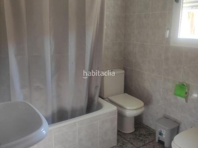 Casa adosada en venta en Pozo Alcón. Pozo alcón plazoleta del mercado. Casas adosadas Pozo.
