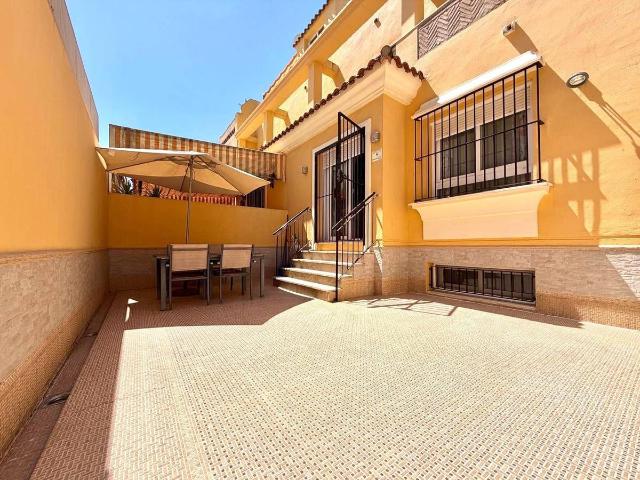 Casa adosada en Venta en Pozoalbero