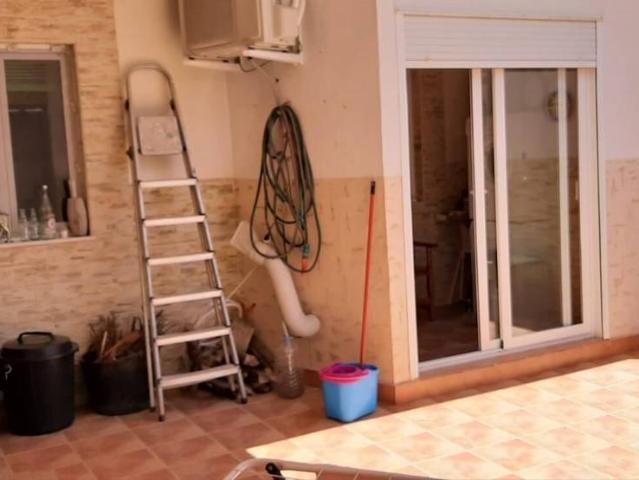 Casa adosada en Venta en Pozohondo