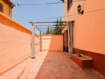 Casa adosada en Venta en Polideportivo