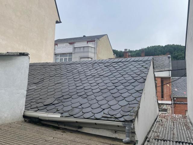 Casa adosada en venta en Ponferrada, Cuatro Vientos. Casas adosadas.