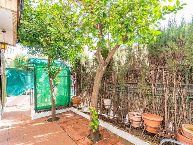 Casa adosada en Venta en Poniente