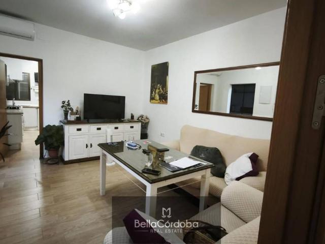 Casa adosada en Venta en Poniente Norte Miralbaida Parque Azahara