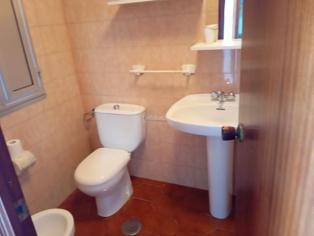 Casa adosada en venta en Ponteceso. Inmobiliaria Lar Carballo. Casas adosadas.