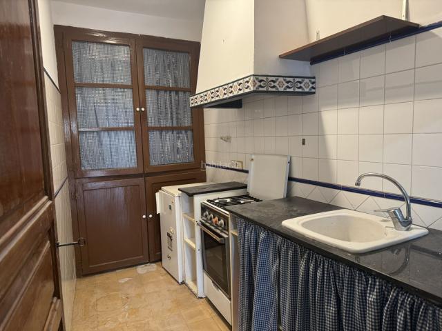 Casa adosada en venta en Ponts. Casa de pueblo rústica en el centro de Ponts. Casas adosadas.
